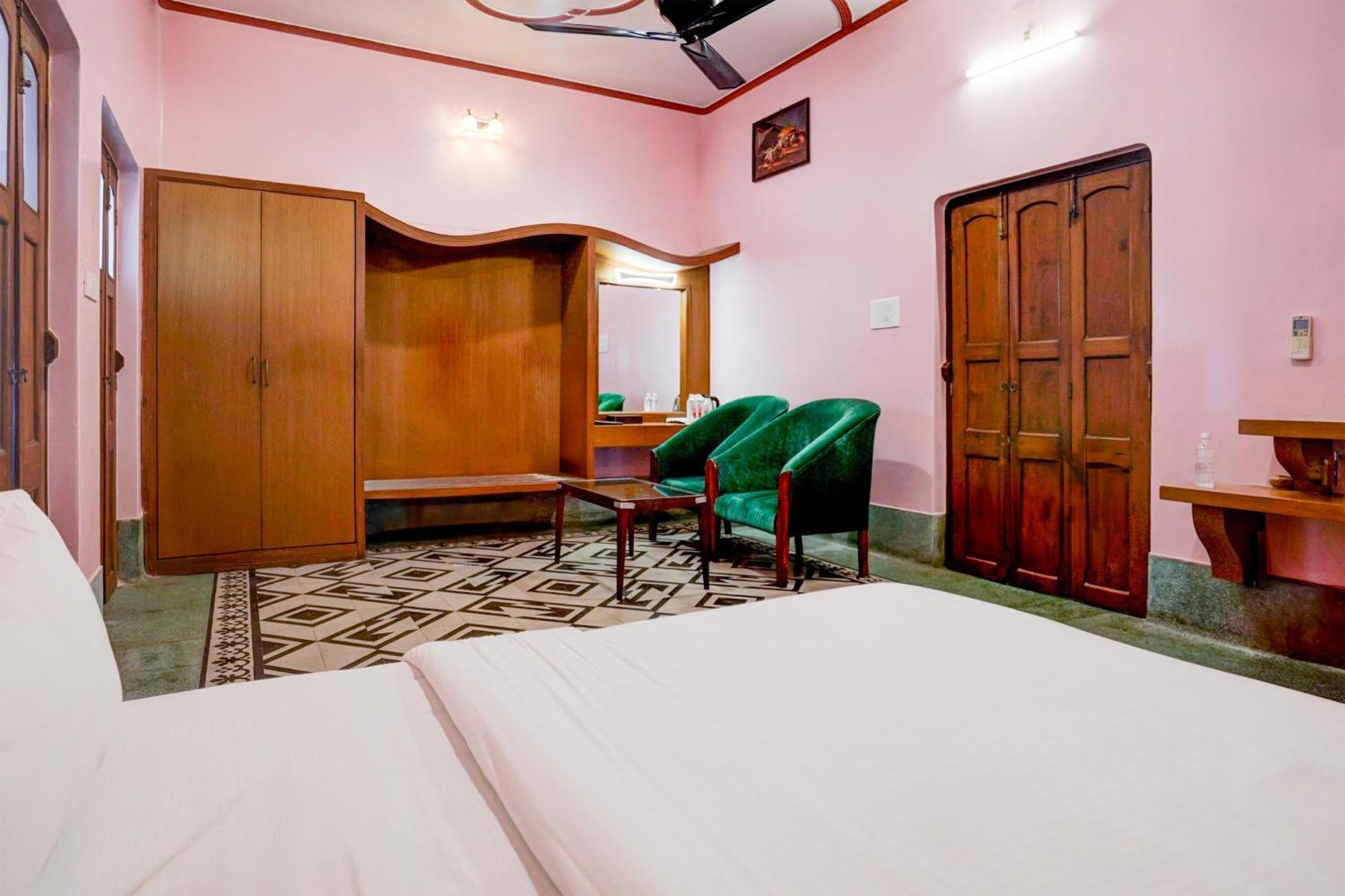Palette Heritage Scindia Ghat バラナシ エクステリア 写真