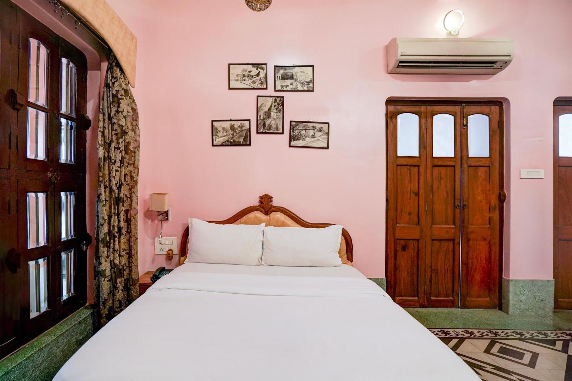 Palette Heritage Scindia Ghat バラナシ エクステリア 写真